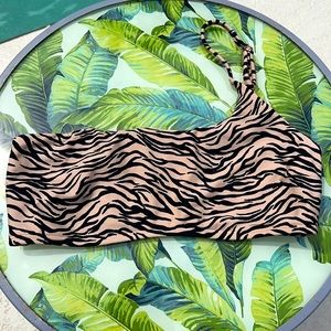 Hollister animal print bikini top